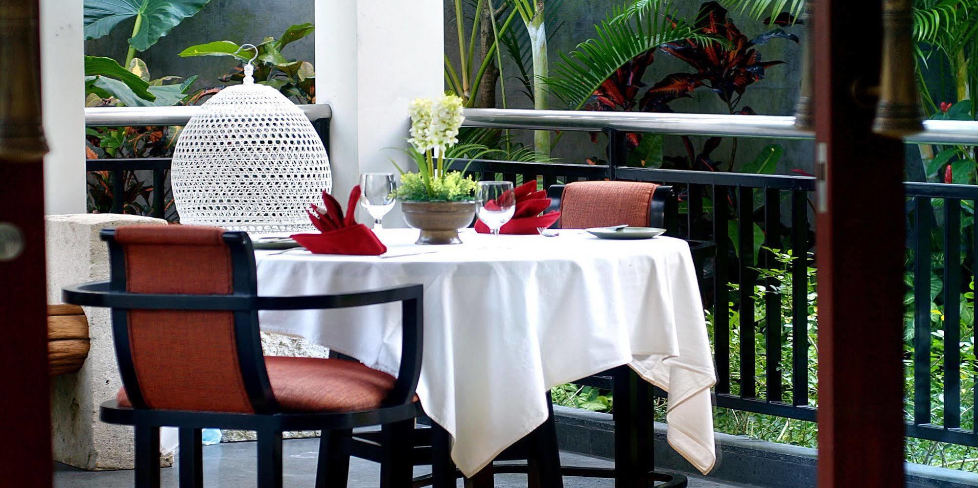 Royal Kamuela Villas & Suites At Monkey Forest Ubud (Adults Only) Экстерьер фото A table set for fine dining